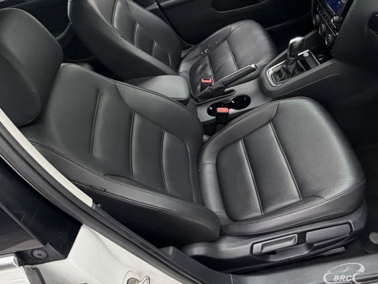 Volkswagen Jetta | 7