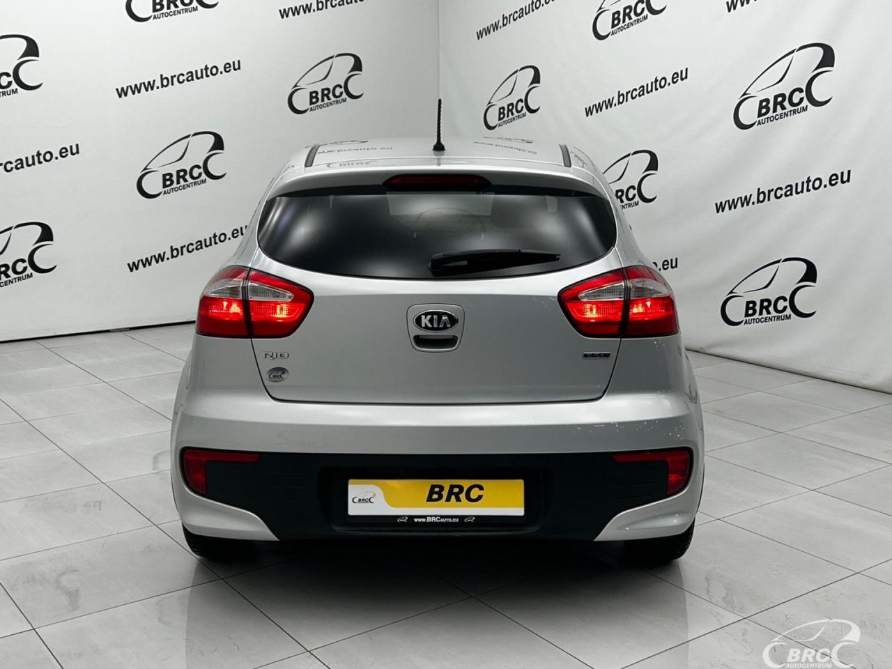 Kia Rio | 18