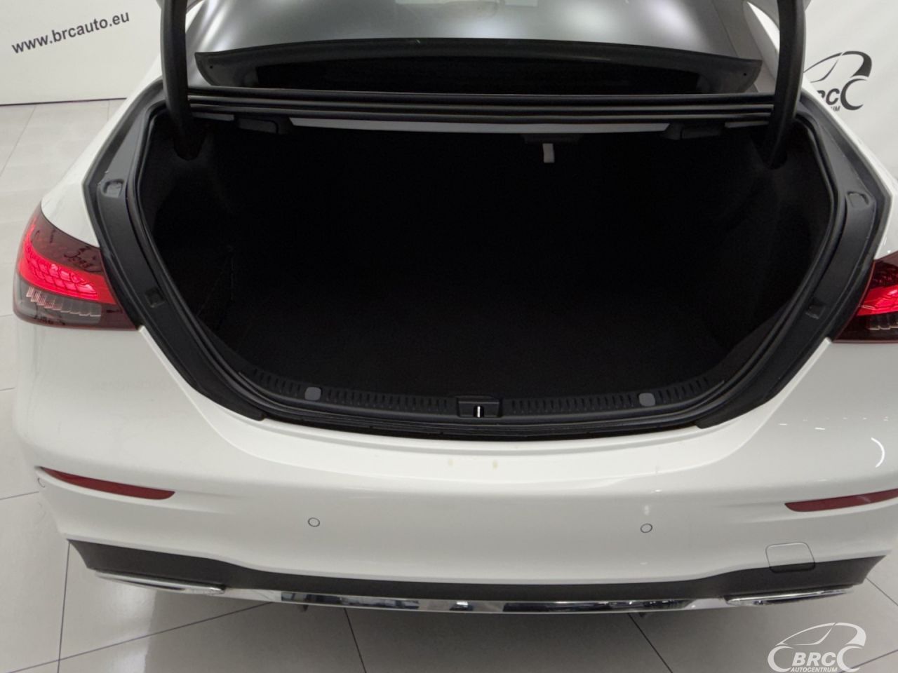 Mercedes-Benz E400 | 49