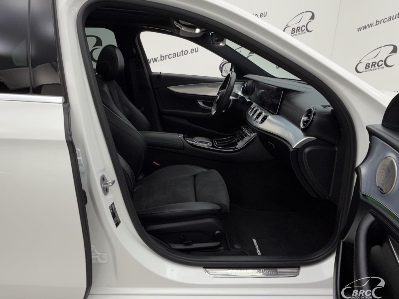 Mercedes-Benz E400 | 3