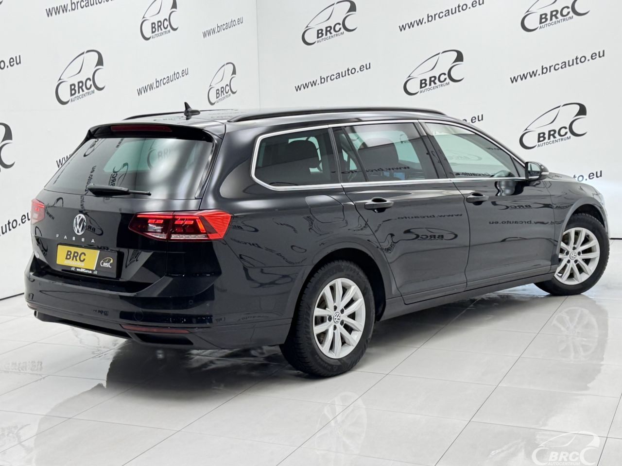 Volkswagen Passat | 1