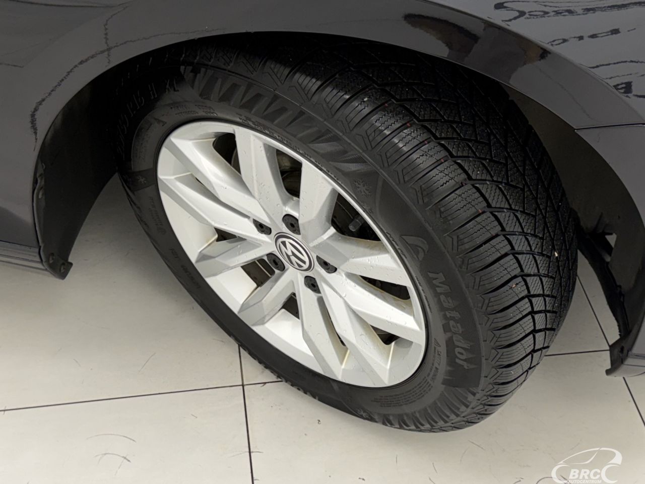 Volkswagen Passat | 43