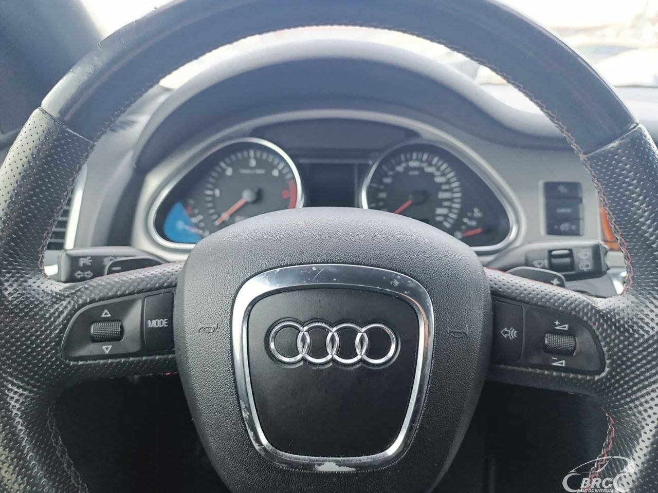 Audi Q7 | 9