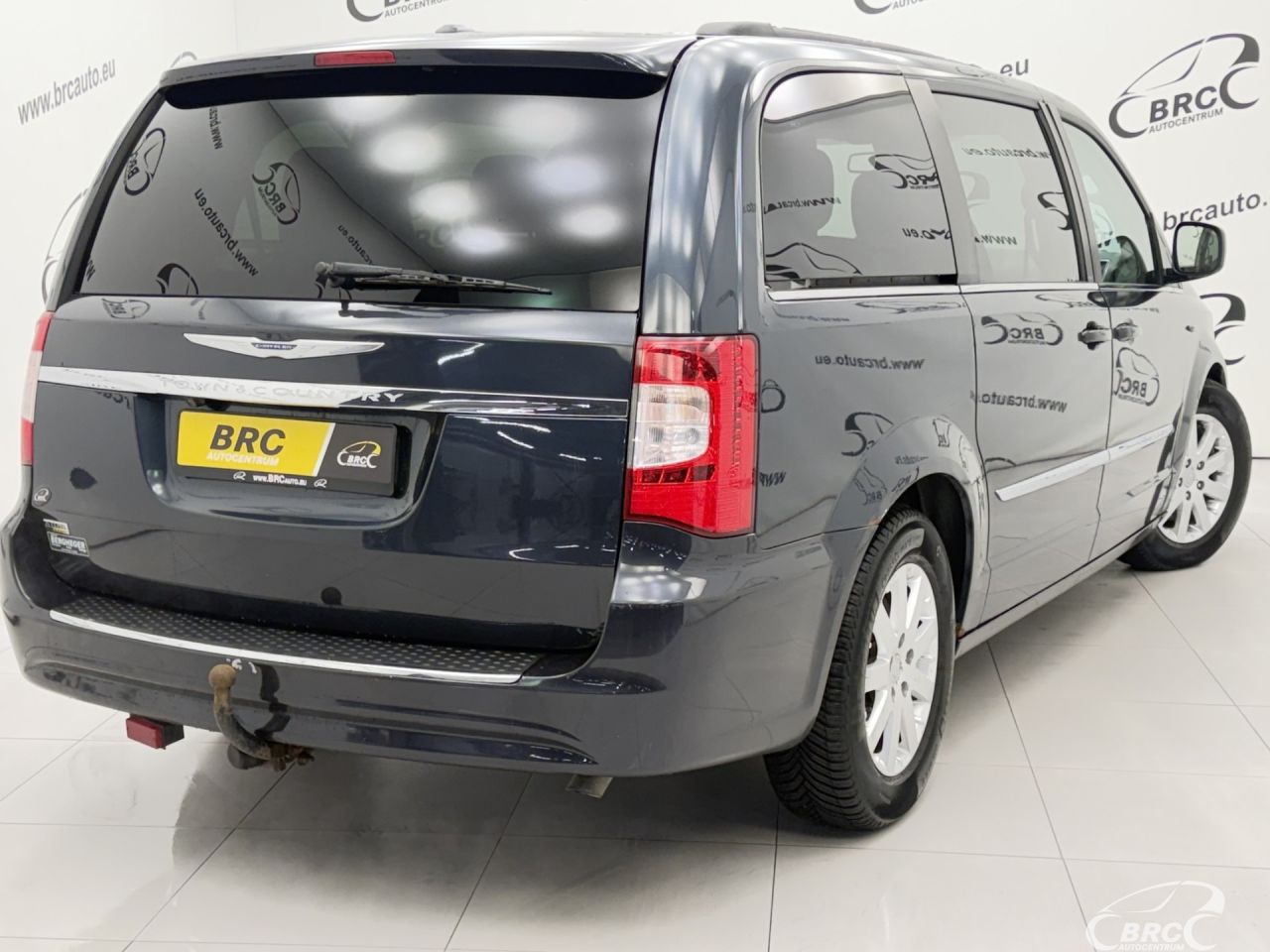 Chrysler Town & Country | 43