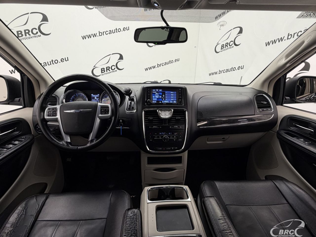 Chrysler Town & Country | 2