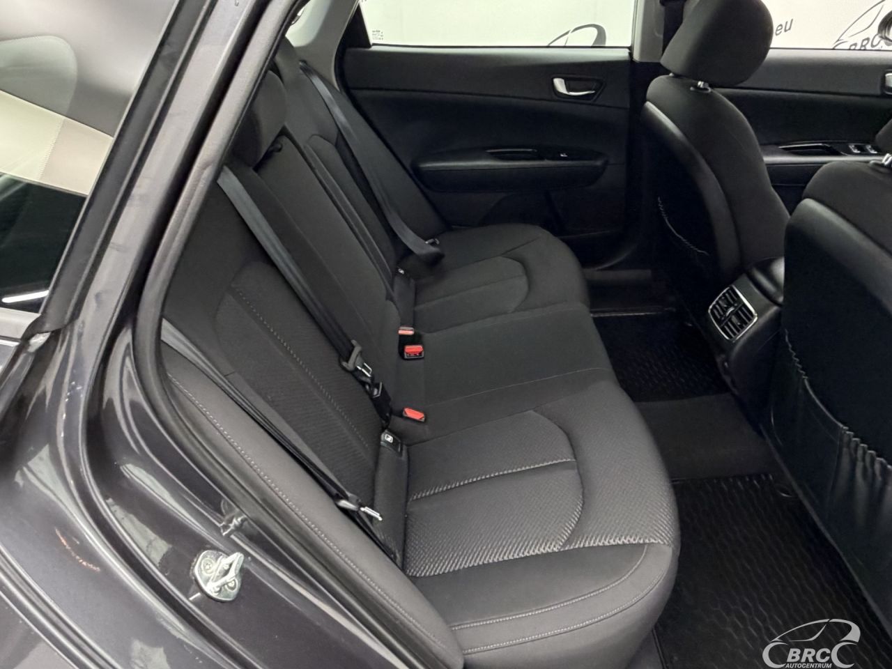 Kia Optima | 9