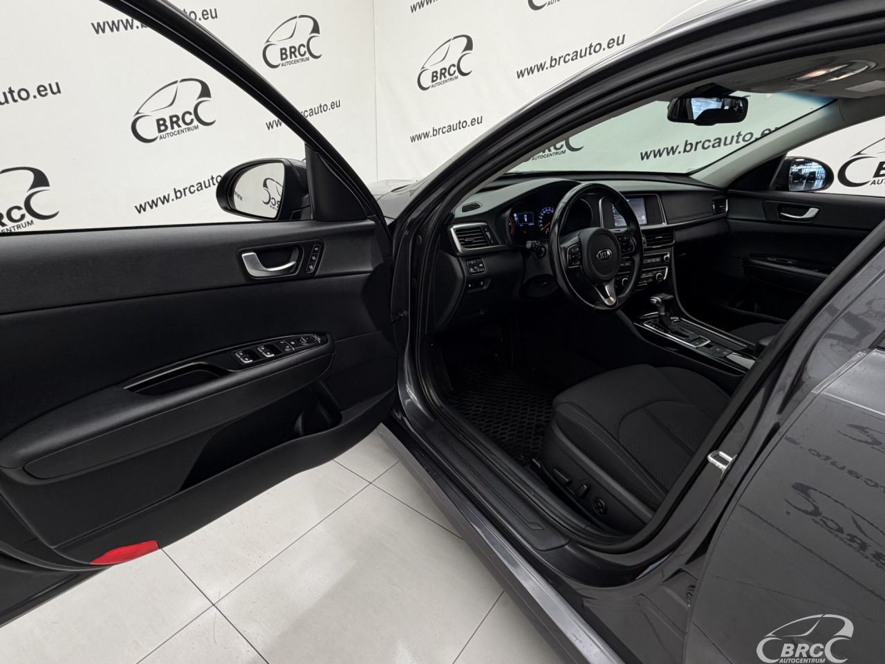 Kia Optima | 17
