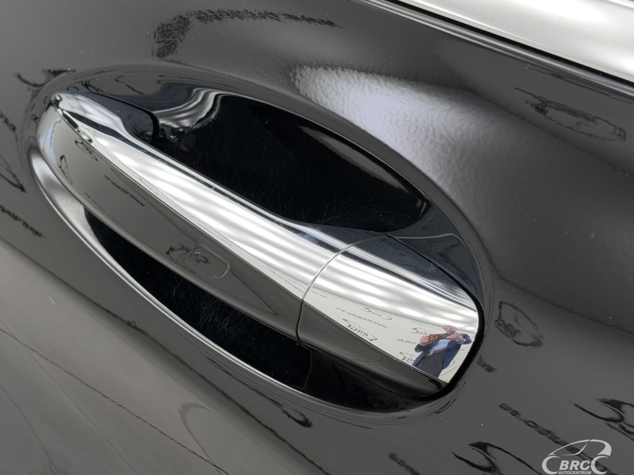 Mercedes-Benz C200 | 19