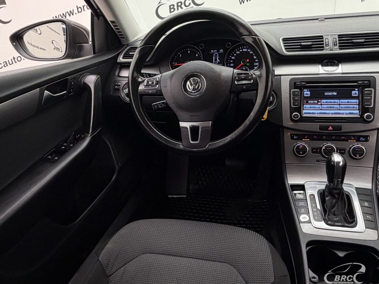 Volkswagen Passat | 22