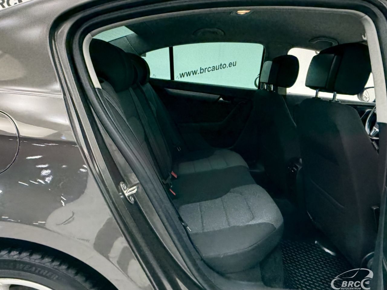 Volkswagen Passat | 14