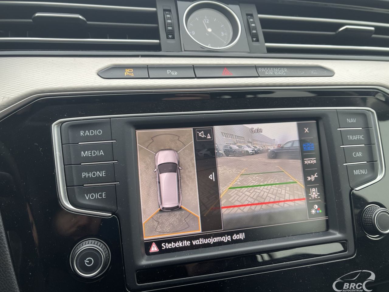 Volkswagen Passat | 25