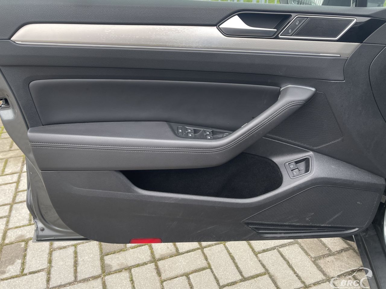 Volkswagen Passat | 14