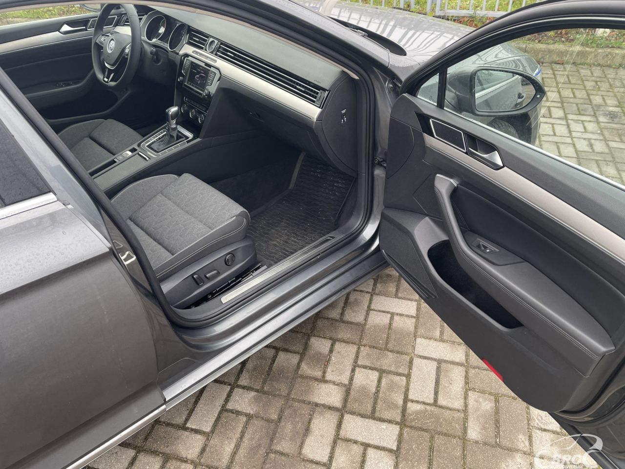 Volkswagen Passat | 2