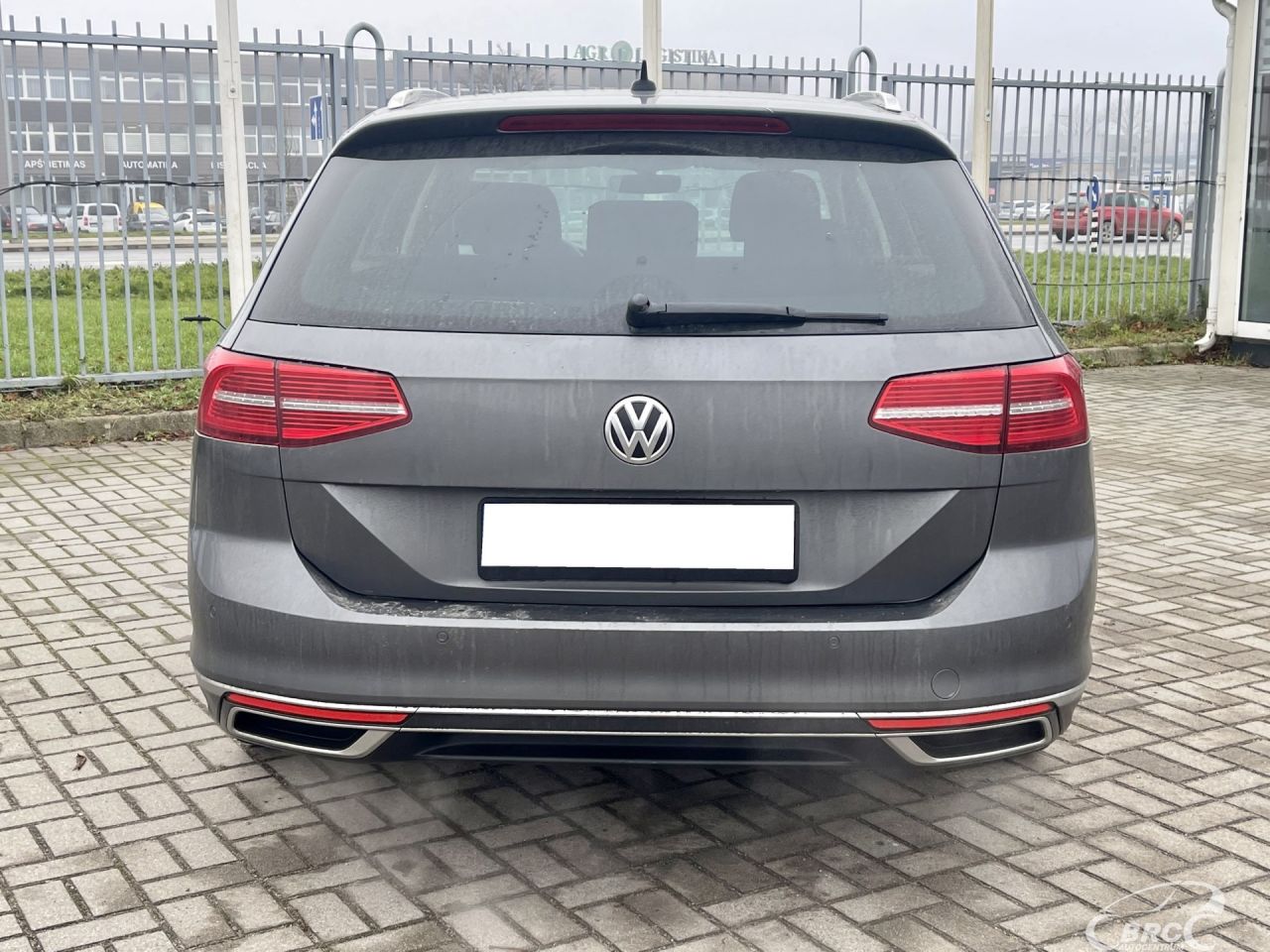 Volkswagen Passat | 35