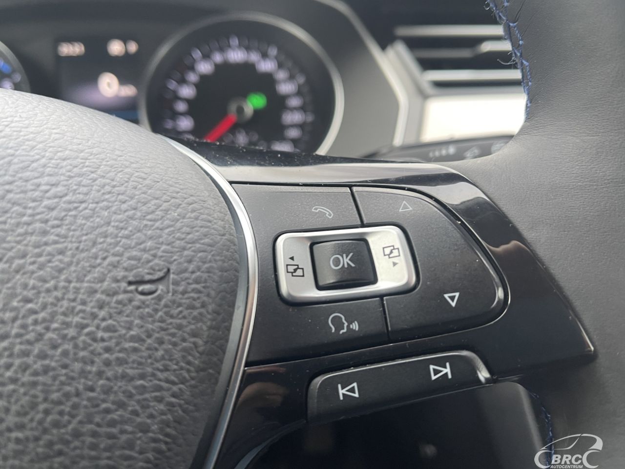 Volkswagen Passat | 23