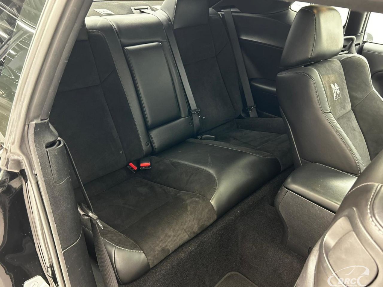 Dodge Challenger | 8