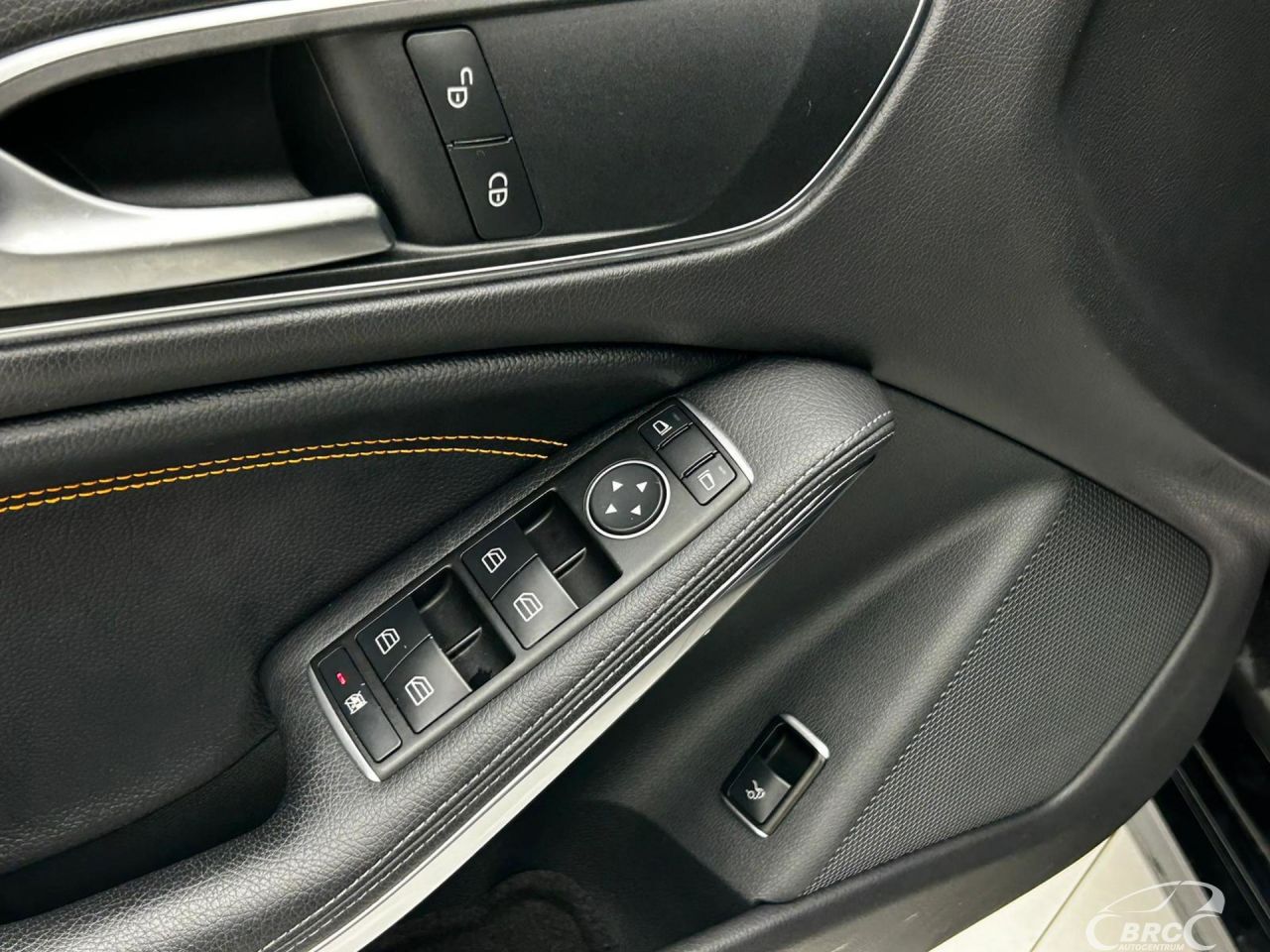 Mercedes-Benz CLA180 | 20