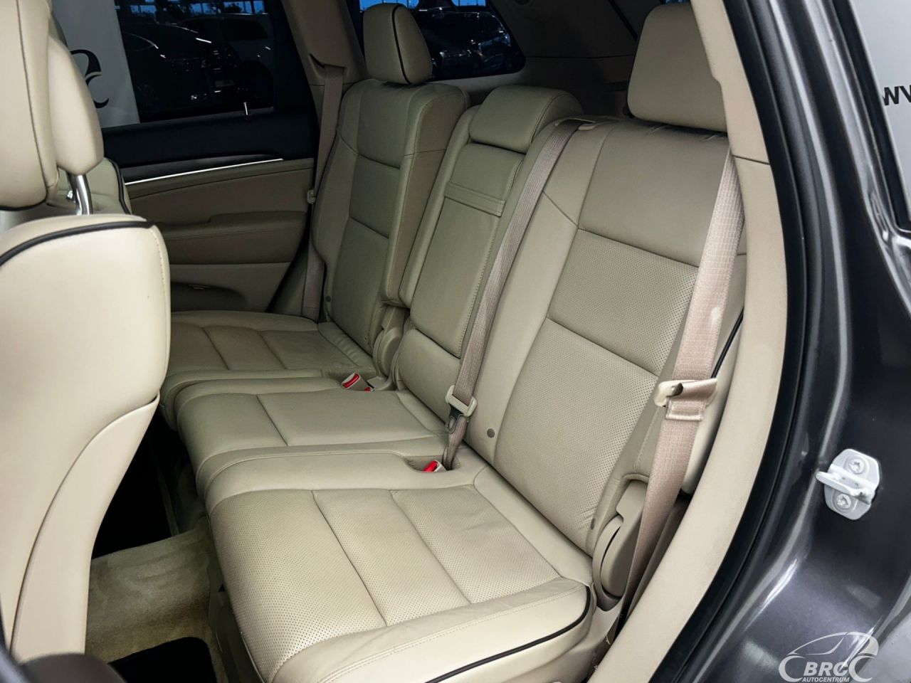 Jeep Grand Cherokee | 28