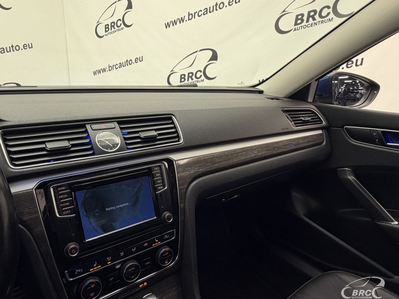 Volkswagen Passat | 28