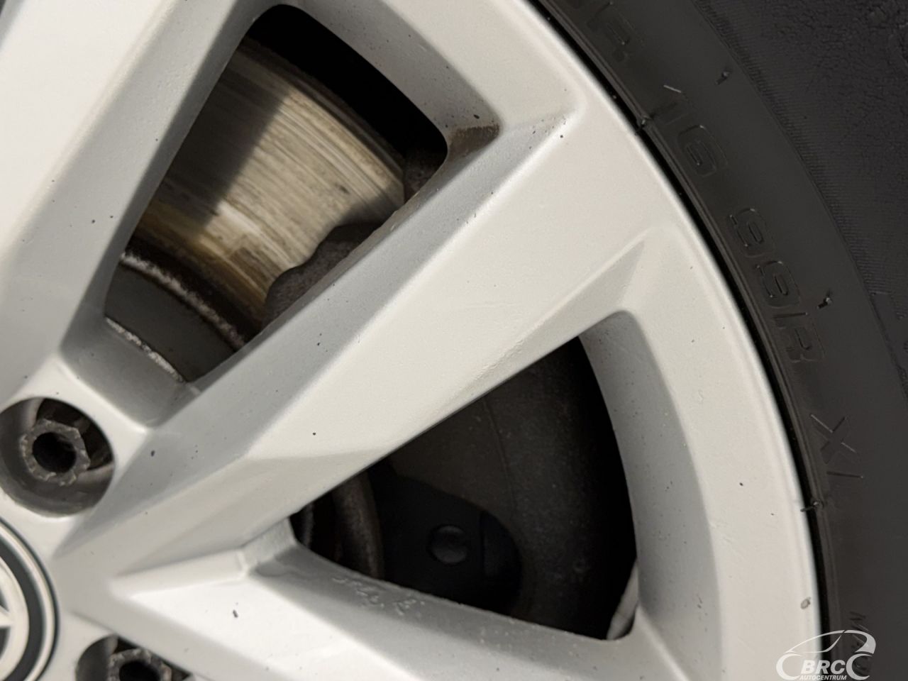 Volkswagen Passat | 38