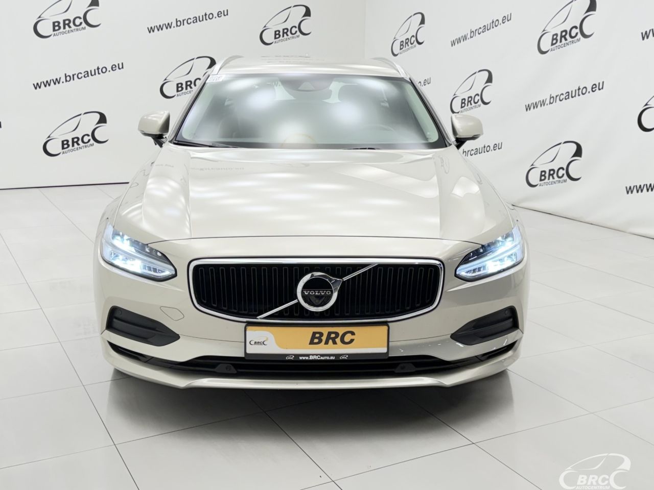 Volvo V90 | 50