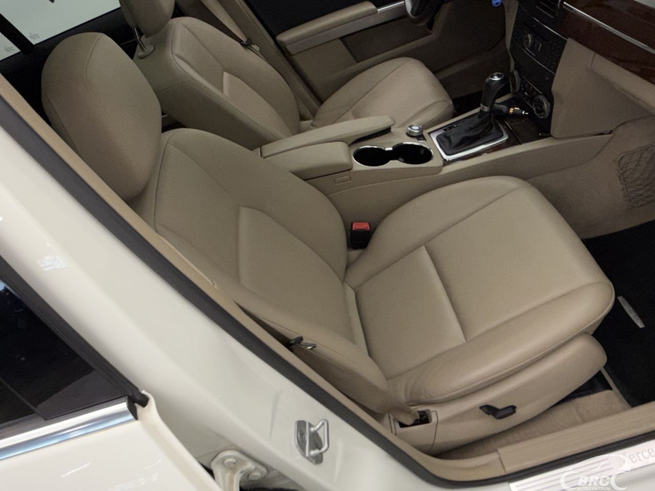 Mercedes-Benz GLK350 | 4