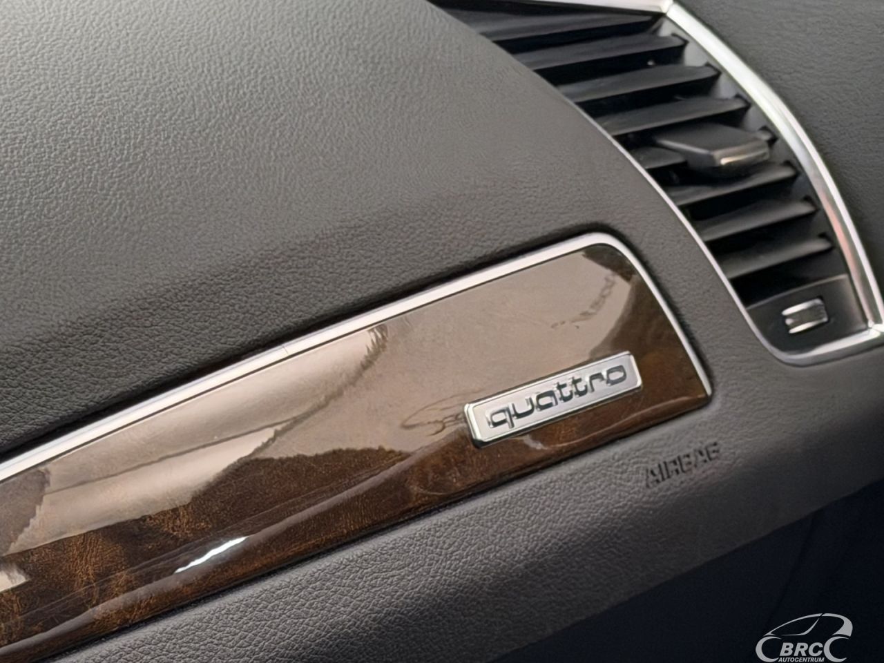 Audi Q5 | 28