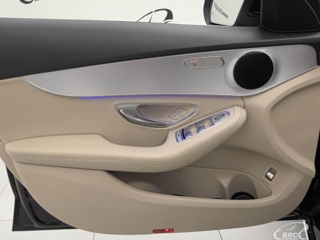 Mercedes-Benz C180 | 10