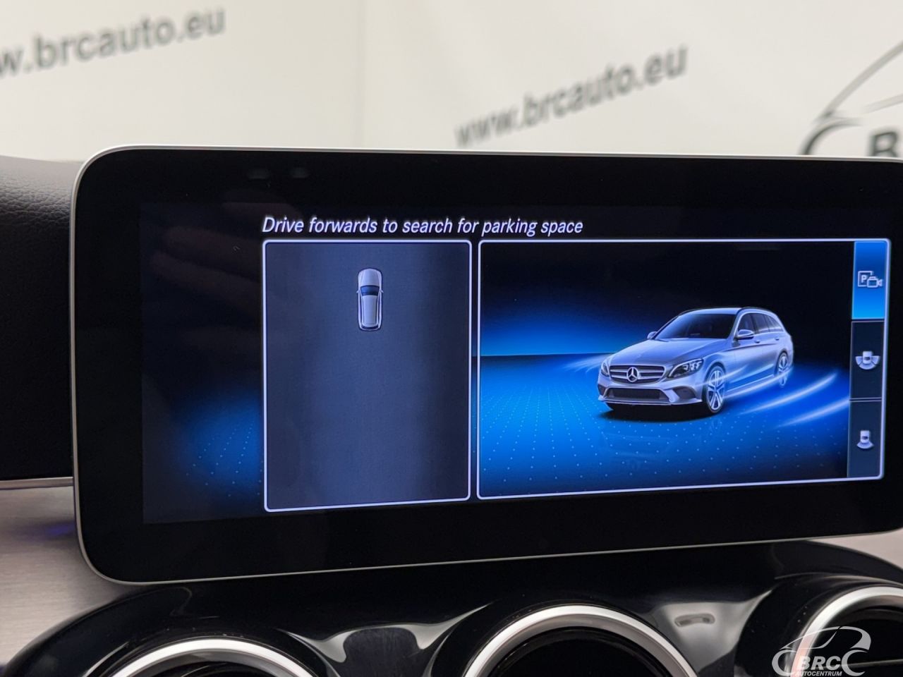 Mercedes-Benz C180 | 37