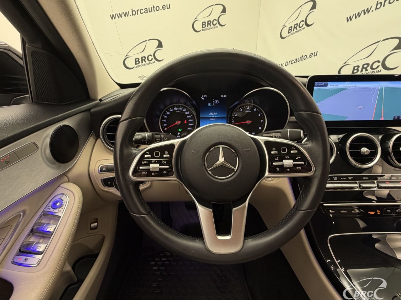 Mercedes-Benz C180 | 30