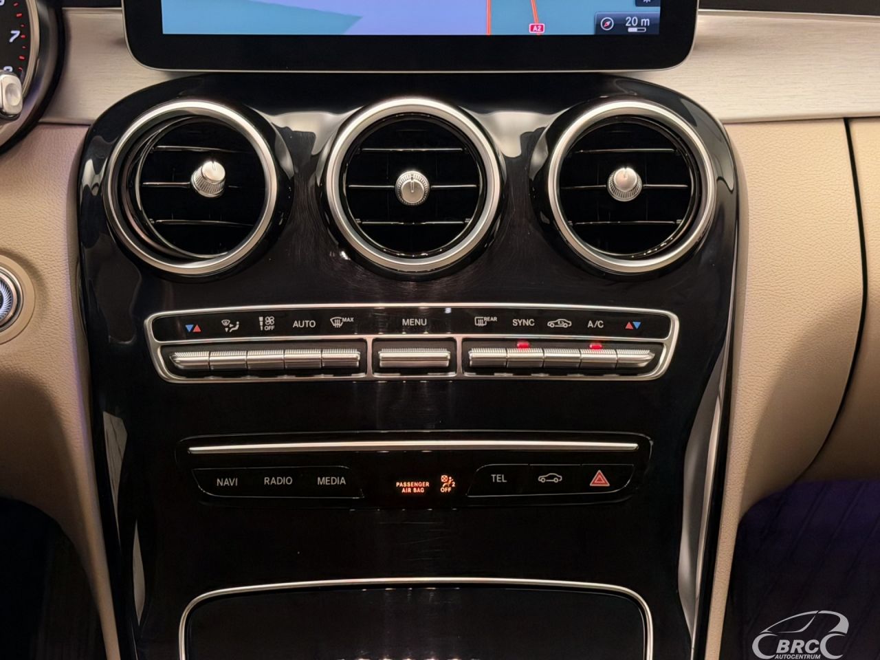 Mercedes-Benz C180 | 19