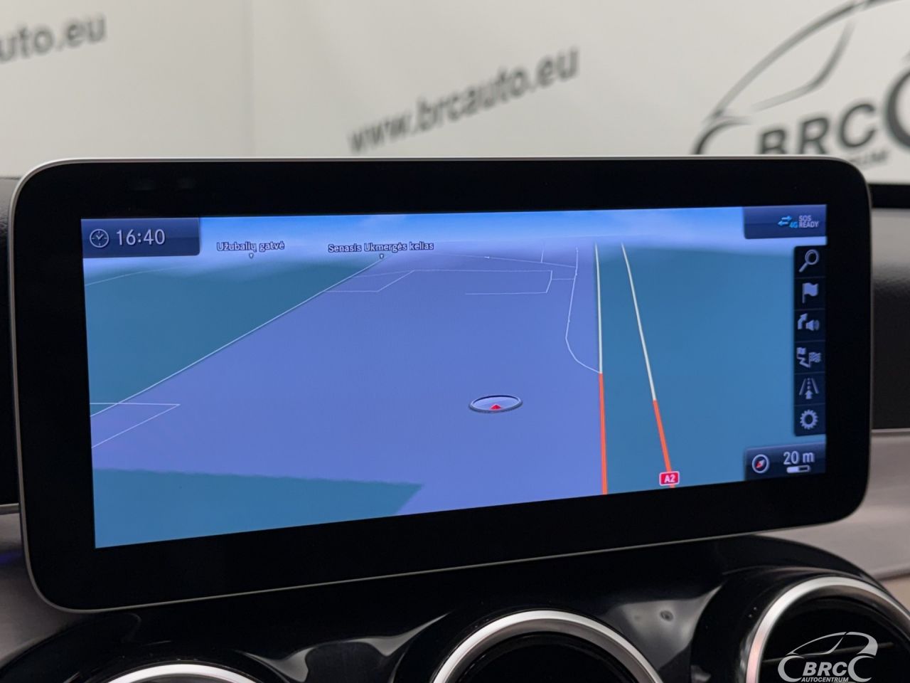 Mercedes-Benz C180 | 35