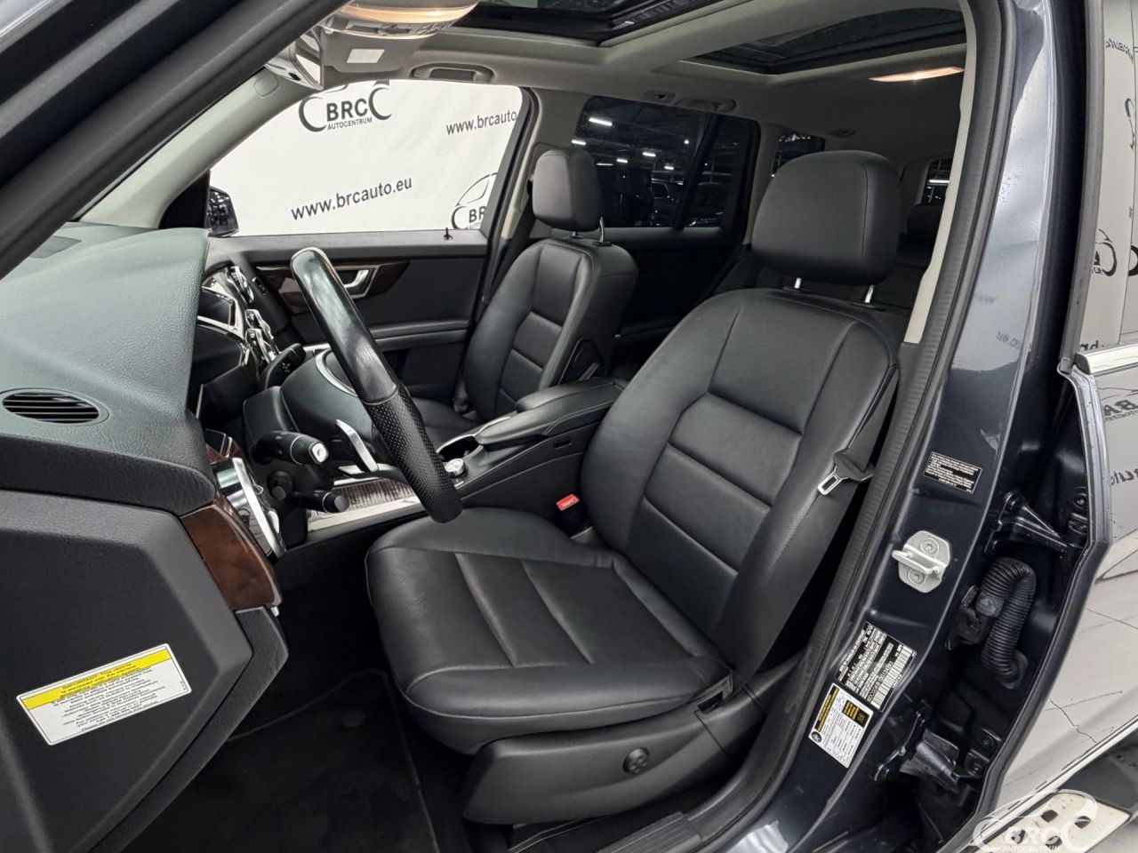 Mercedes-Benz GLK350 | 21