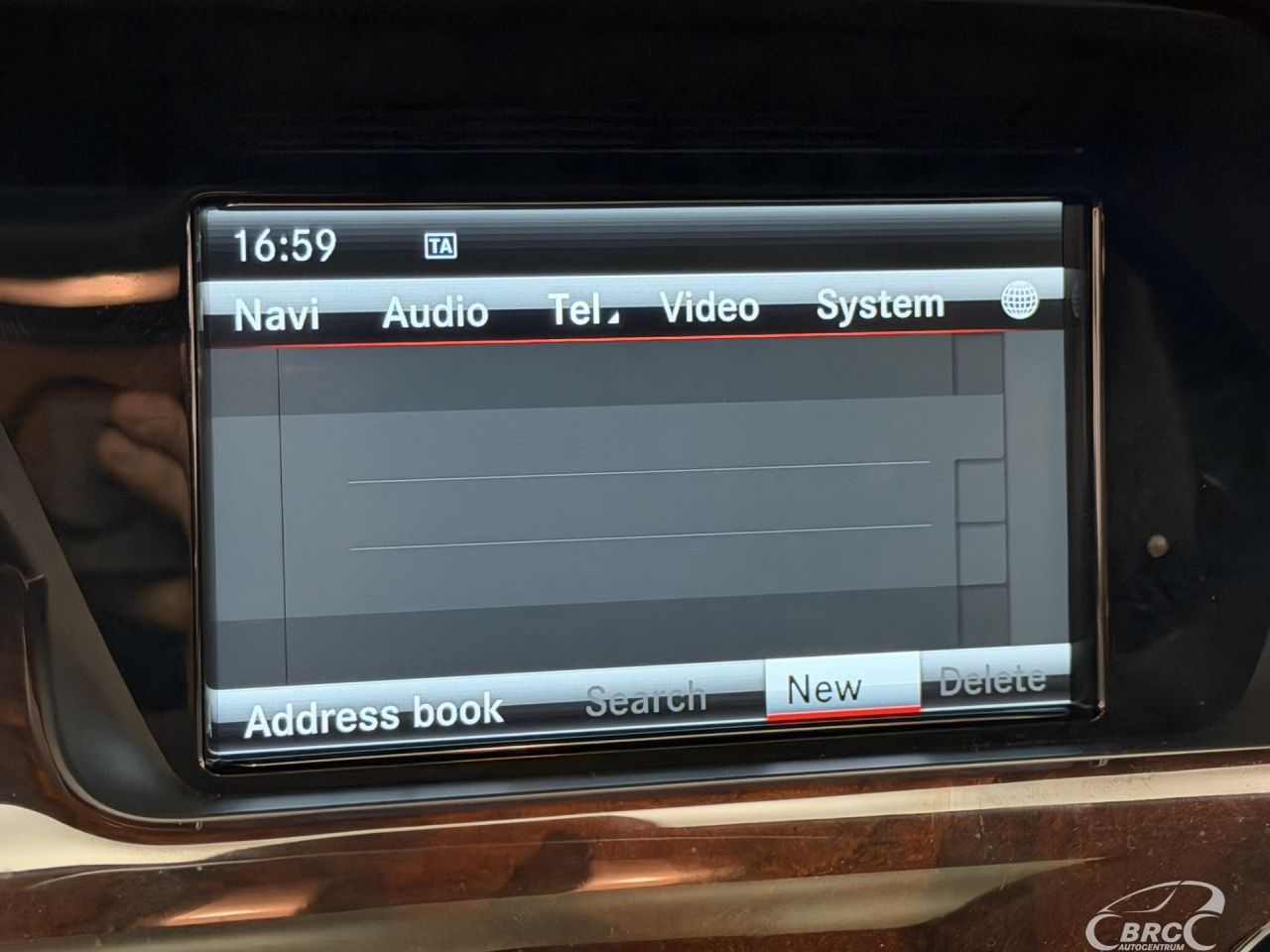 Mercedes-Benz GLK350 | 35