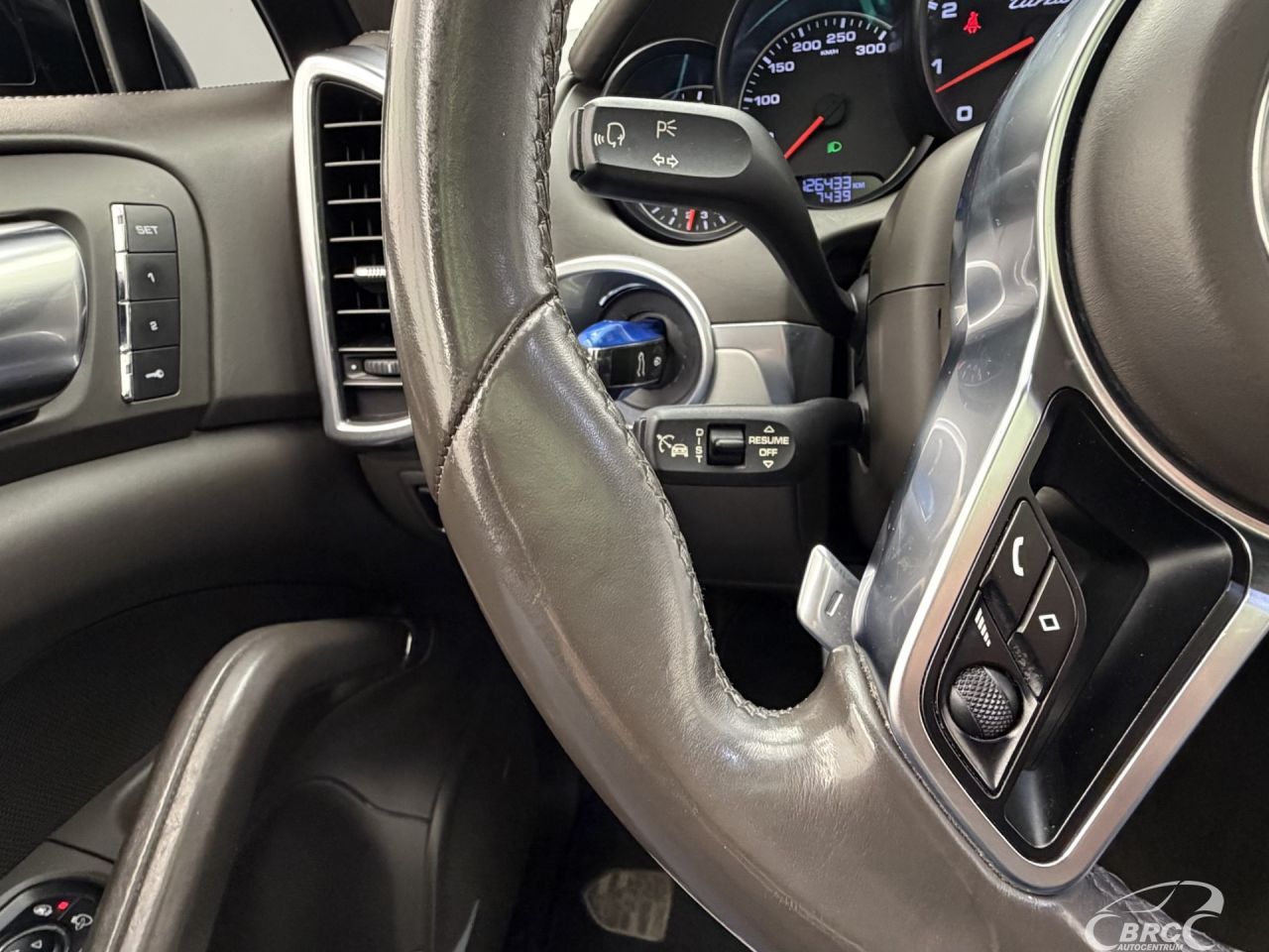 Porsche Cayenne | 34