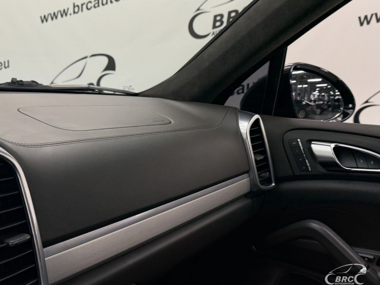 Porsche Cayenne | 43