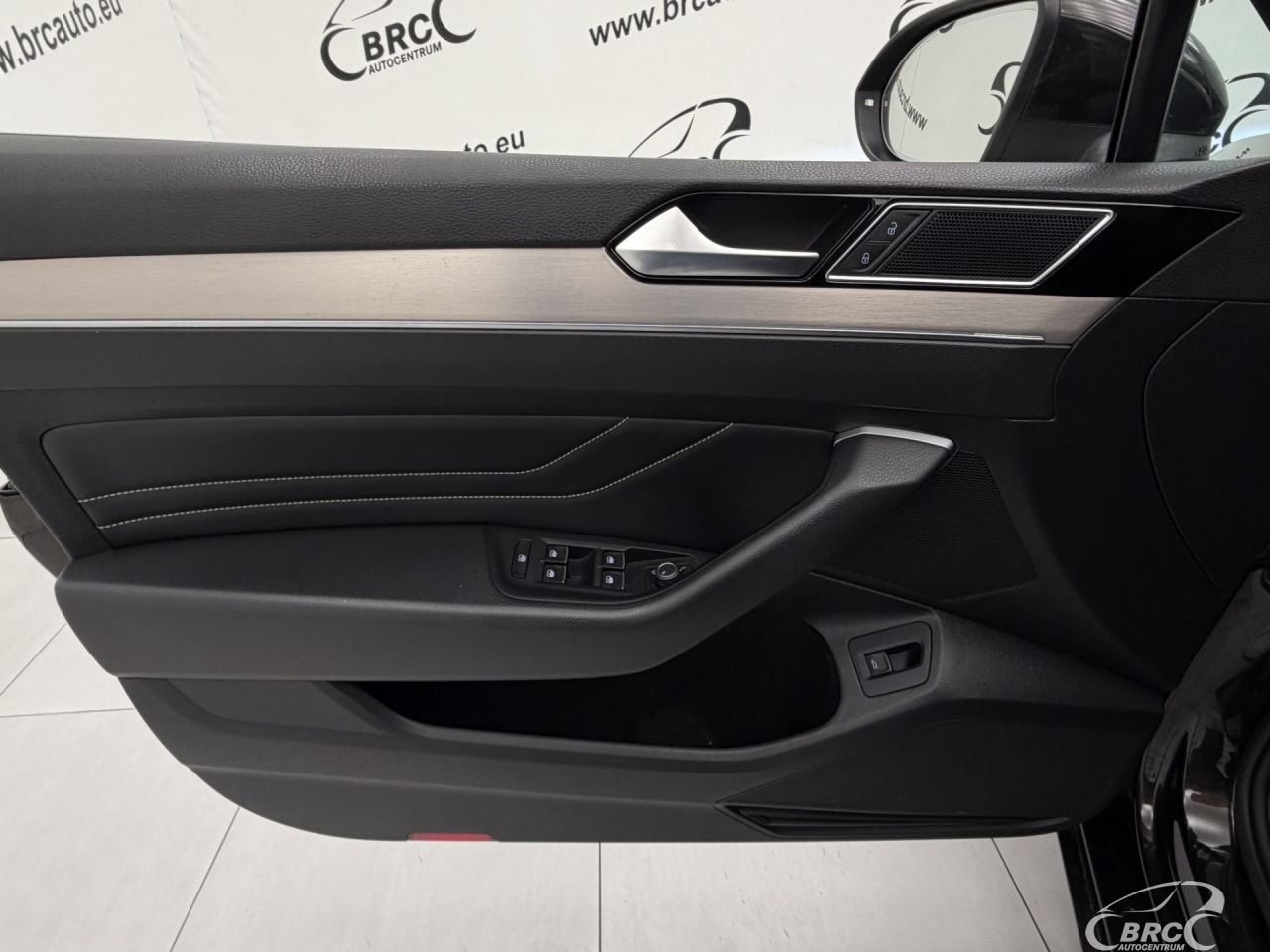 Volkswagen Passat | 18