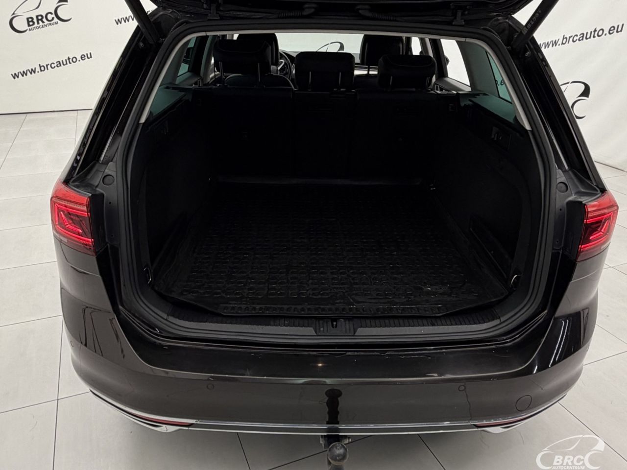 Volkswagen Passat | 42