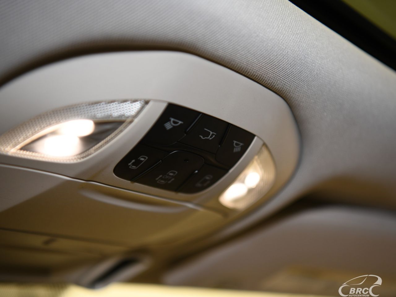 Chrysler Pacifica | 29