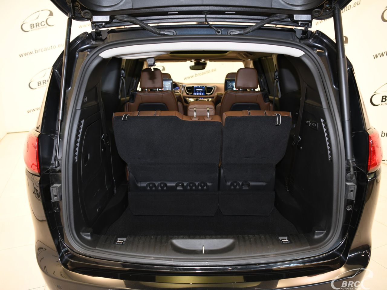 Chrysler Pacifica | 47