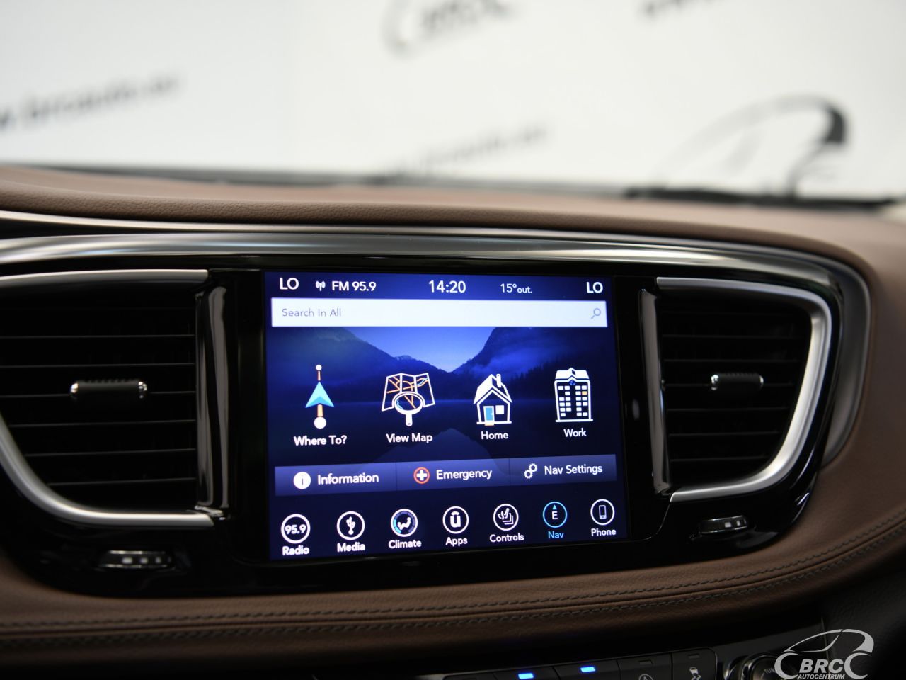 Chrysler Pacifica | 35