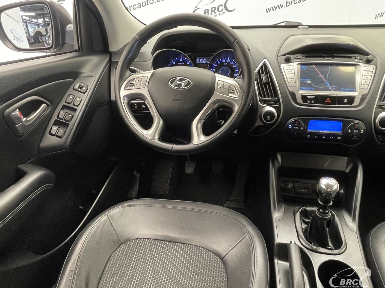 Hyundai ix35 | 12