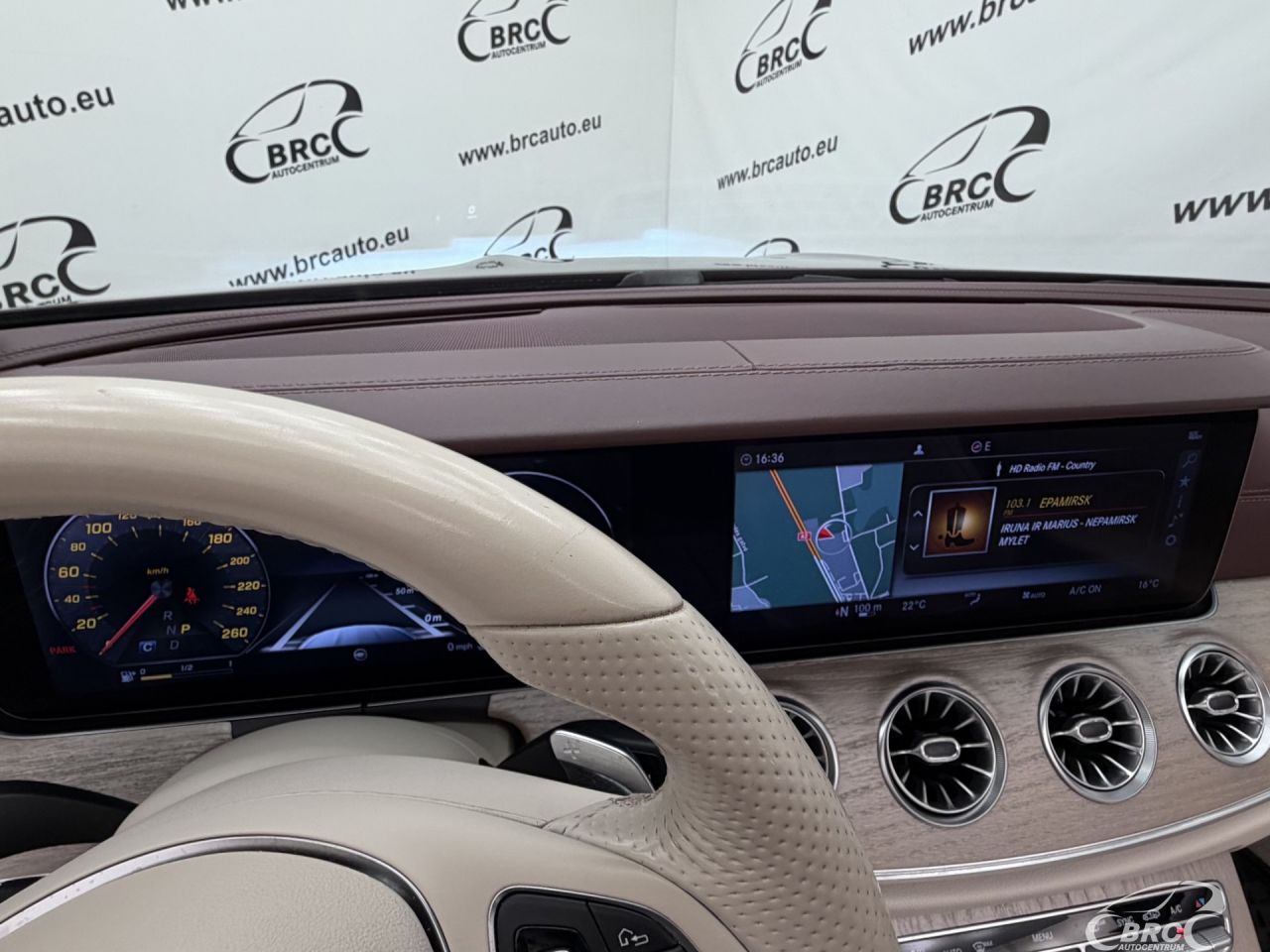 Mercedes-Benz E400 | 36