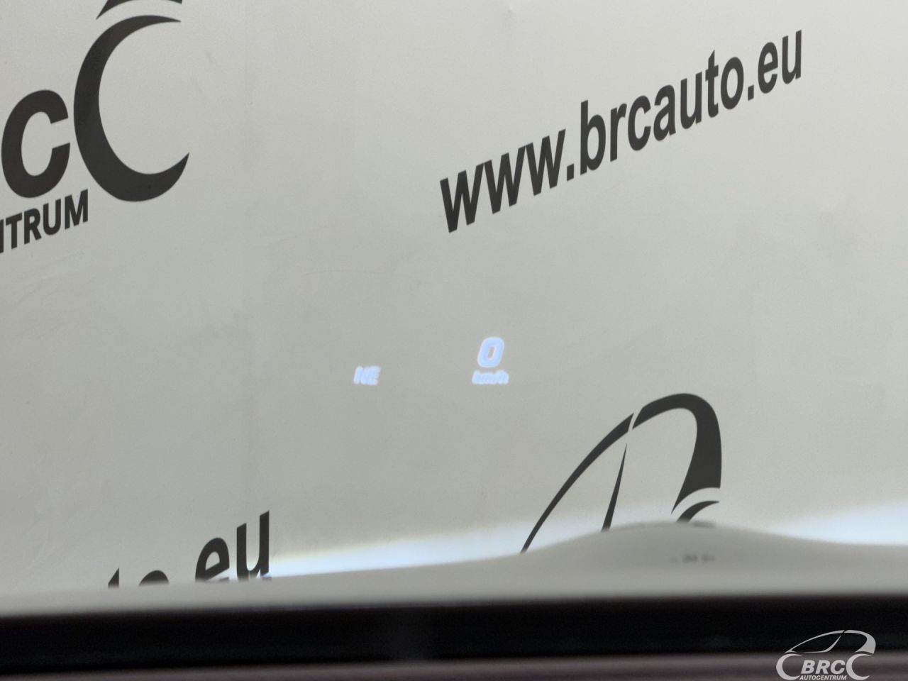 Mercedes-Benz E400 | 56