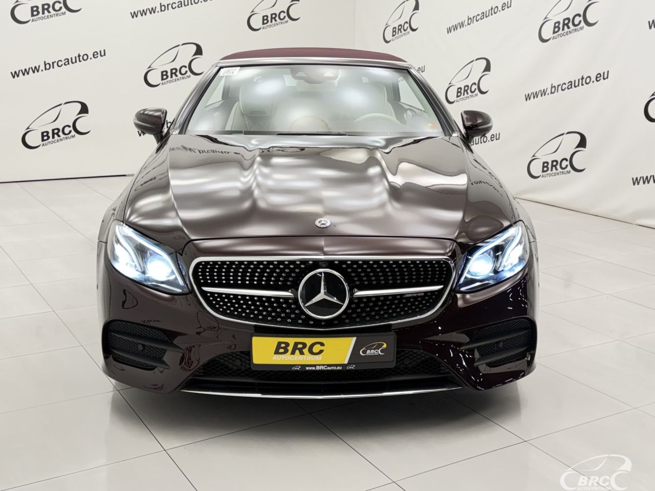 Mercedes-Benz E400 | 61