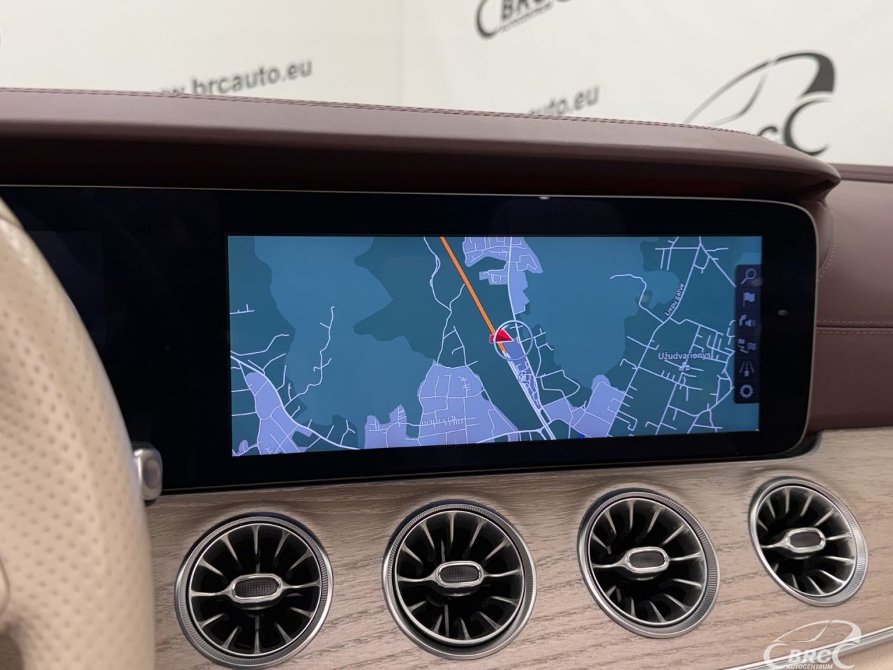 Mercedes-Benz E400 | 39