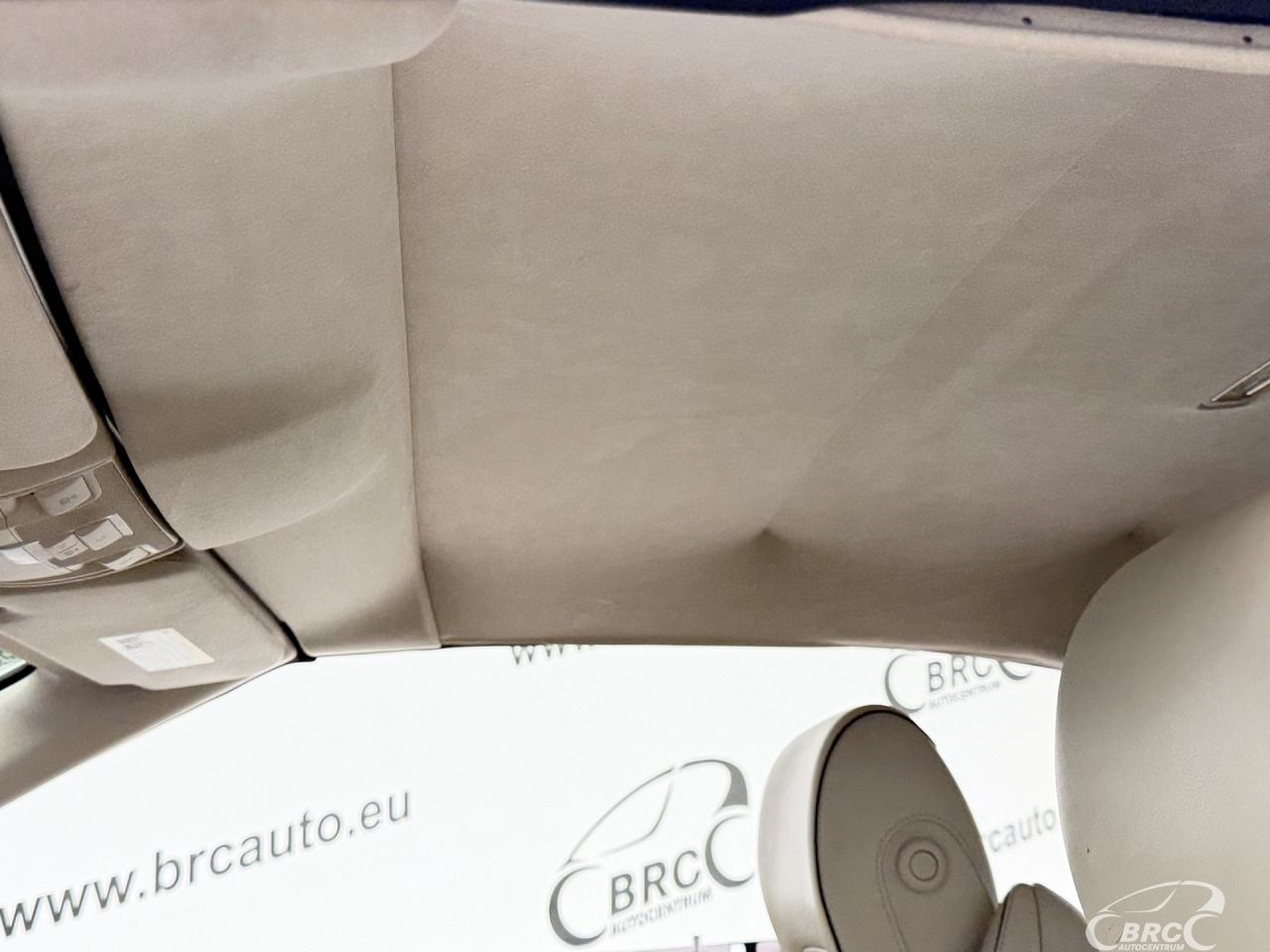 Mercedes-Benz E400 | 24