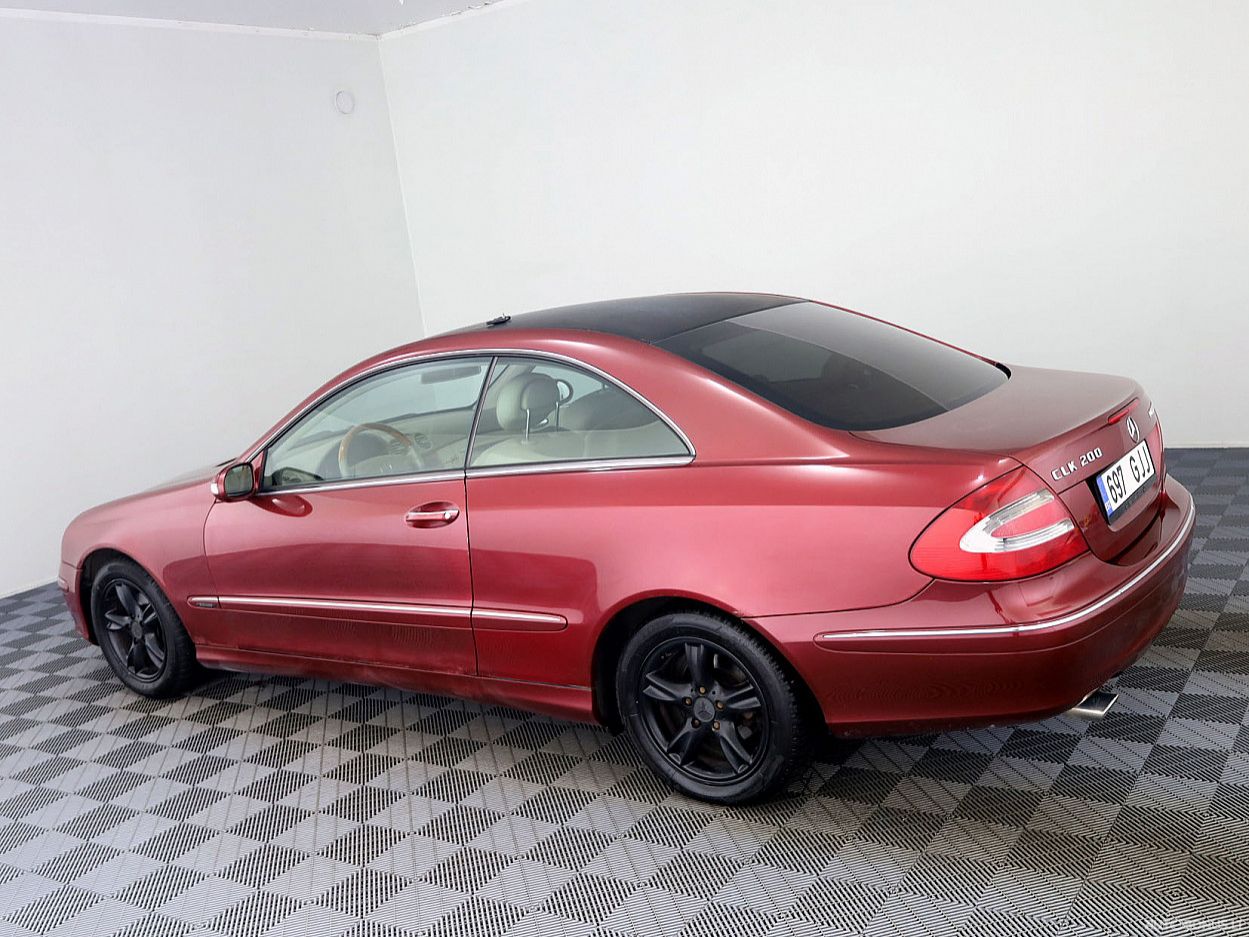 Mercedes-Benz CLK200 | 3