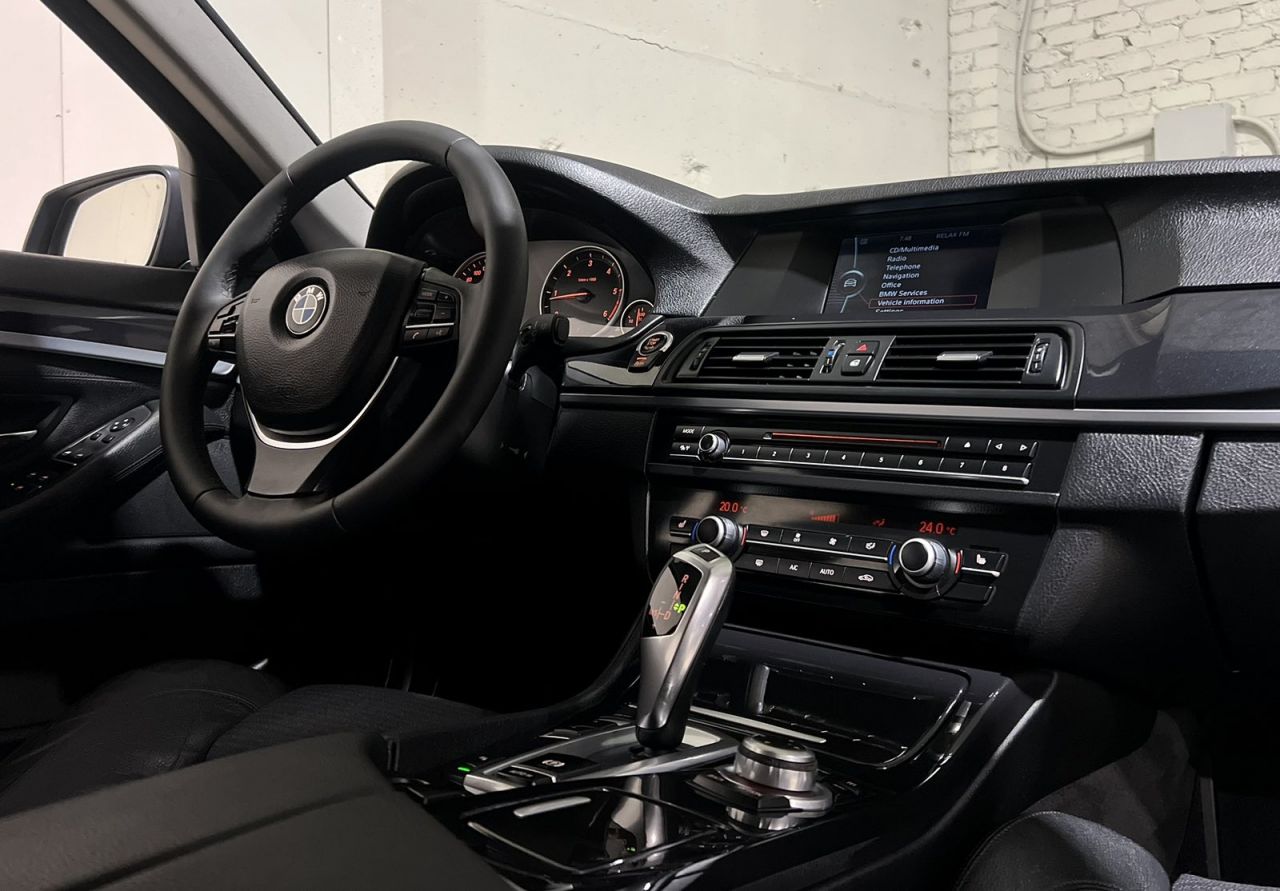 BMW 520 | 7