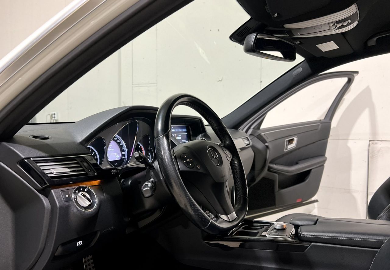 Mercedes-Benz E350 | 6